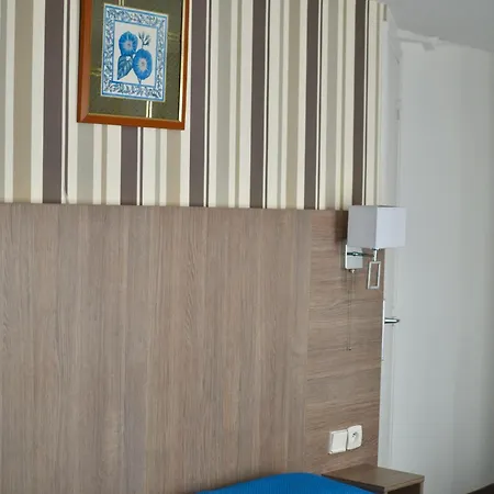 Royal Bergere Otel 3*