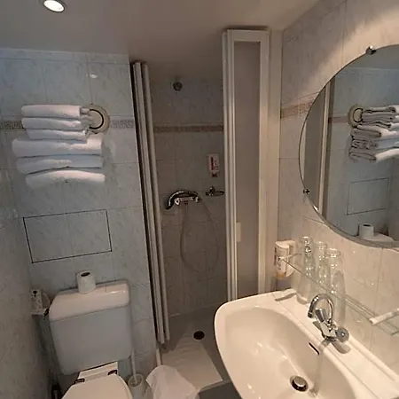 Hotel Royal Bergere 3*