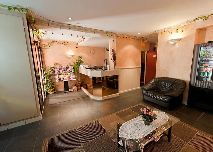 Royal Bergère Hotel 3*