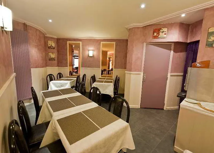 Royal Bergère Hotel 3*