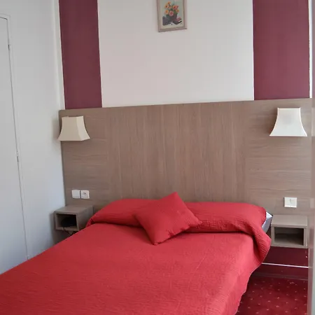 Hotel Royal Bergère 3*